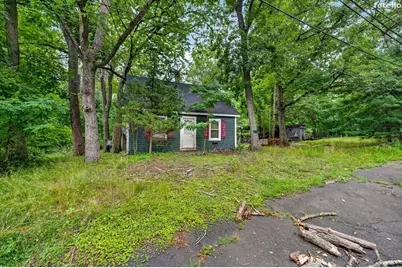 52 S Main St, Berkley, MA 02779 - Photo 1