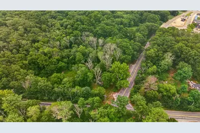 52 S Main St, Berkley, MA 02779 - Photo 4