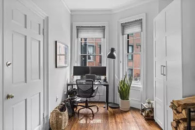 4 Cazenove Street #1, Boston, MA 02116 - Photo 4
