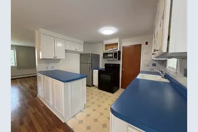 36 Carroll Rd, Woburn, MA 01801 - Photo 2