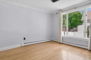 29 Bowman St, Malden, MA 02148 - Photo 10
