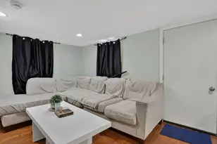 29 Bowman St, Malden, MA 02148 - Photo 24