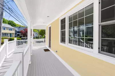 29 Bowman St, Malden, MA 02148 - Photo 2