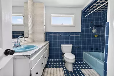 29 Bowman St, Malden, MA 02148 - Photo 20