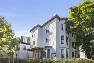 1560 Cambridge St, Cambridge, MA 02139 - Photo 18