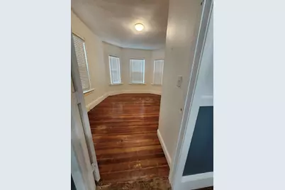 398-400 Spring St #1, Brockton, MA 02301 - Photo 6