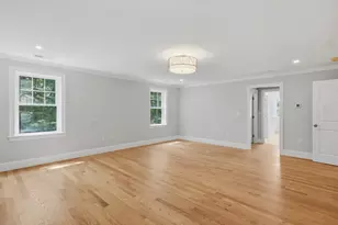 1 Dolores Dr, Burlington, MA 01803 - Photo 20