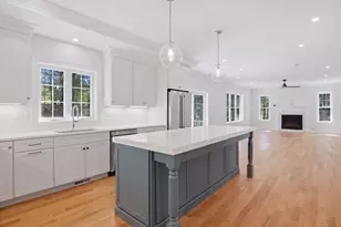 1 Dolores Dr, Burlington, MA 01803 - Photo 12