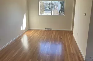 11 Debra Ln, Framingham, MA 01701 - Photo 8