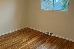 11 Debra Ln, Framingham, MA 01701 - Photo 10