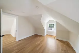 8 Hollis St, Newton, MA 02458 - Photo 22