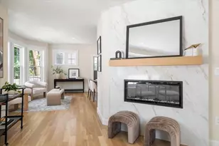 8 Hollis St, Newton, MA 02458 - Photo 6