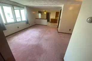53 Linden St, Everett, MA 02149 - Photo 4