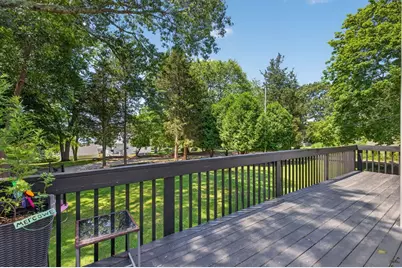 9 Broadview Ave, Berkley, MA 02779 - Photo 6