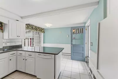 127 Anawan Rd, North Attleboro, MA 02760 - Photo 6