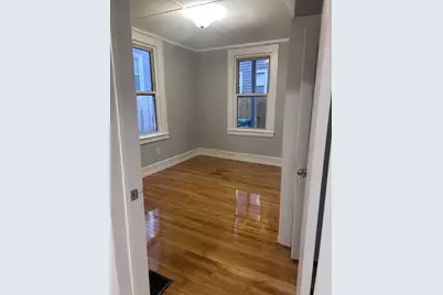 50 Chestnut St #1, Lynn, MA 01902 - Photo 2