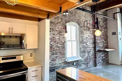172 Middle St #311, Lowell, MA 01852 - Photo 8