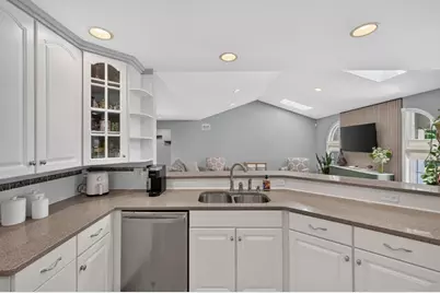 63 Ansel White Dr, Acushnet, MA 02743 - Photo 8