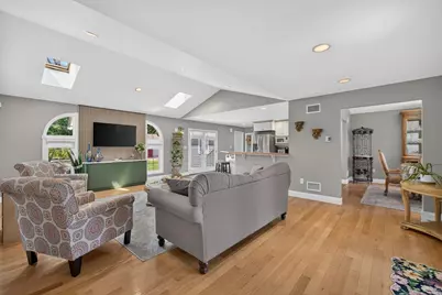 63 Ansel White Dr, Acushnet, MA 02743 - Photo 10