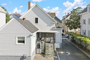 115 Division St, New Bedford, MA 02744 - Photo 16