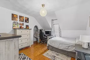 115 Division St, New Bedford, MA 02744 - Photo 10