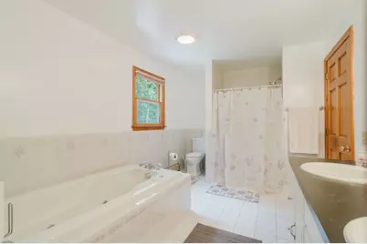 16 Pine Hill Rd, Easthampton, MA 01027 - Photo 30