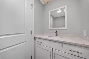 40 Delta Terrace, Malden, MA 02148 - Photo 14