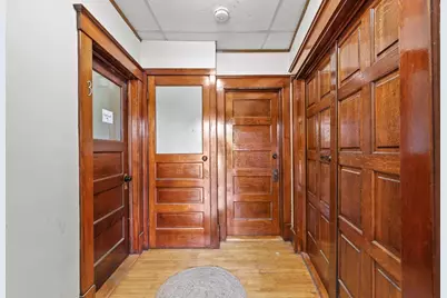 271 Tyler St, Pittsfield, MA 01201 - Photo 4