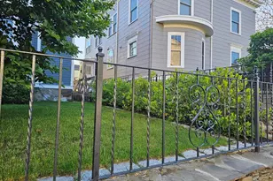 27 Howland St, Boston, MA 02121 - Photo 20