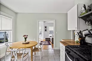 135 Clifton St, Malden, MA 02148 - Photo 6