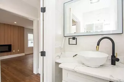 59 Garrison #1, Somerville, MA 02144 - Photo 18