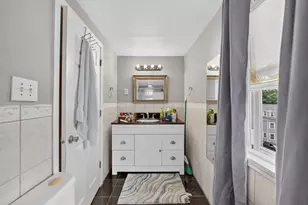 8 Gilman St, Worcester, MA 01605 - Photo 10
