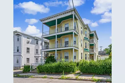 9 Bourne St, Lowell, MA 01852 - Photo 42