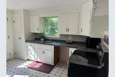 23 South Mount Holyoke Dr, Amherst, MA 01002 - Photo 6