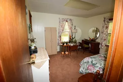 93 Pine St, Dalton, MA 01226 - Photo 12