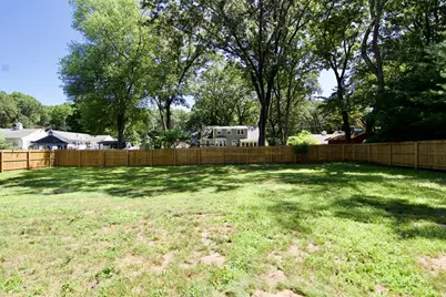 123 Whitmun Rd, Longmeadow, MA 01106 - Photo 4
