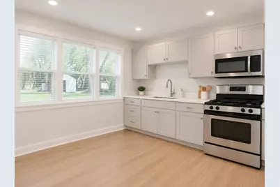 20 Rayburn Rd, Stoughton, MA 02072 - Photo 4