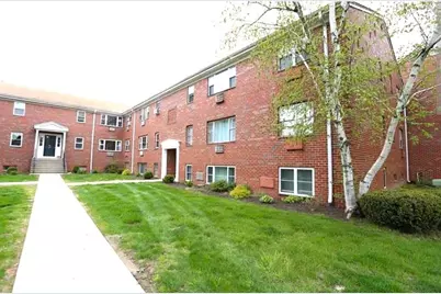 164 Regency Park Dr #164, Agawam, MA 01001 - Photo 2