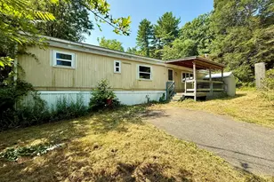 868 Southampton Rd, Westfield, MA 01085 - Photo 1