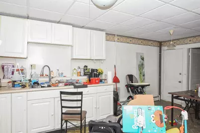 118 Pleasant Street, Fitchburg, MA 01420 - Photo 10