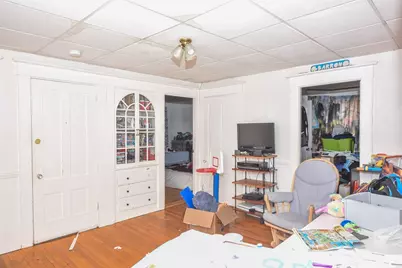118 Pleasant Street, Fitchburg, MA 01420 - Photo 8