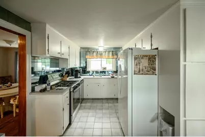 1154 Washington St, Hanover, MA 02339 - Photo 12