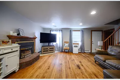 1154 Washington St, Hanover, MA 02339 - Photo 14