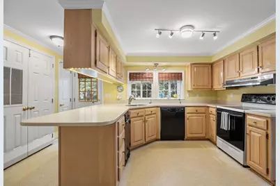 21 Trailwood Dr., Bridgewater, MA 02324 - Photo 16
