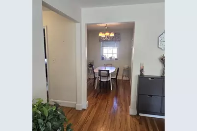 31-1/2  Englewood Ave #3, Brookline, MA 02445 - Photo 4