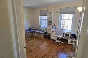 31-1/2 Englewood Ave, Brookline, MA 02445 - Photo 12