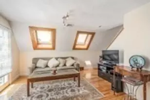 34 Vine St, Medford, MA 02155 - Photo 6