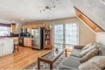 34 Vine Street #4, Medford, MA 02155 - Photo 4