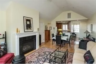 410 Salem St #811, Wakefield, MA 01880 - Photo 4