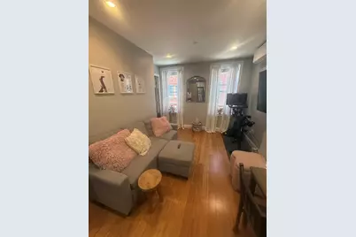 6 Baldwin Pl #4, Boston, MA 02113 - Photo 2